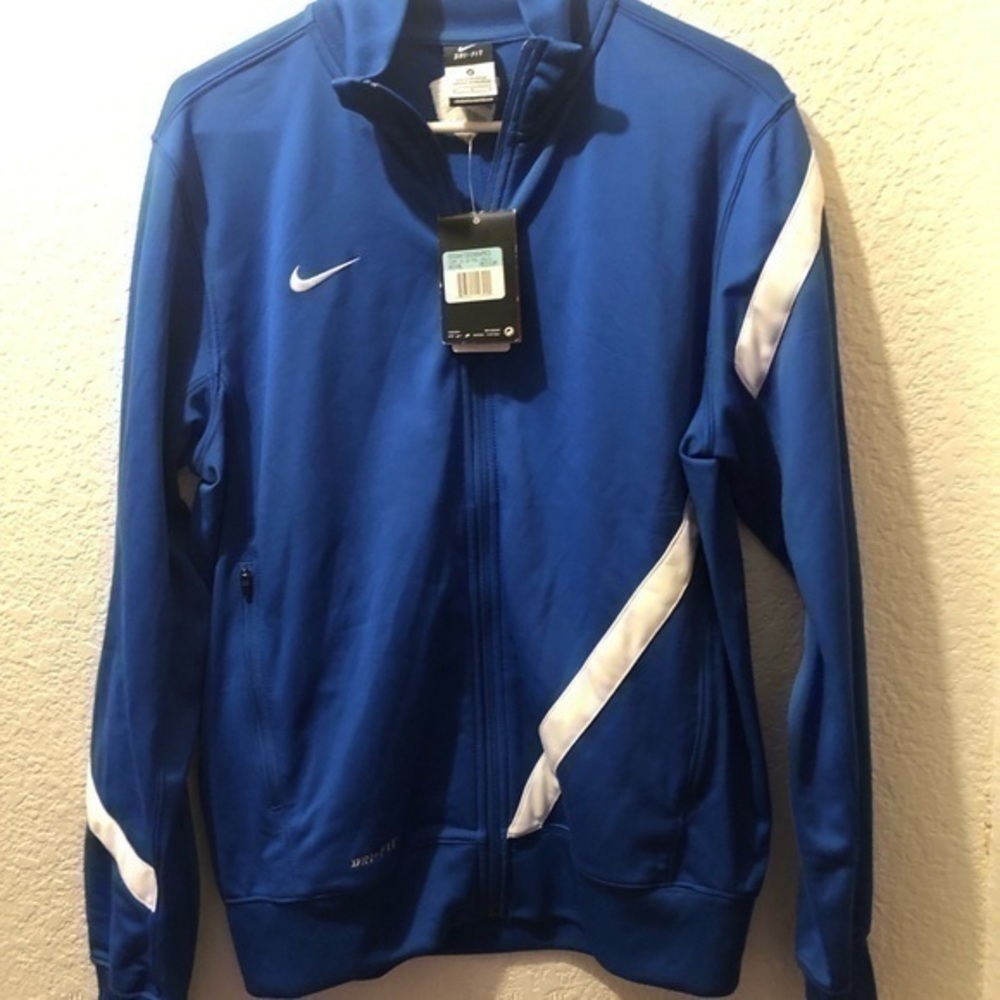 Nike men’s royal blue medium dri-fit sports jacket brand new with tags - Picture 3 of 9